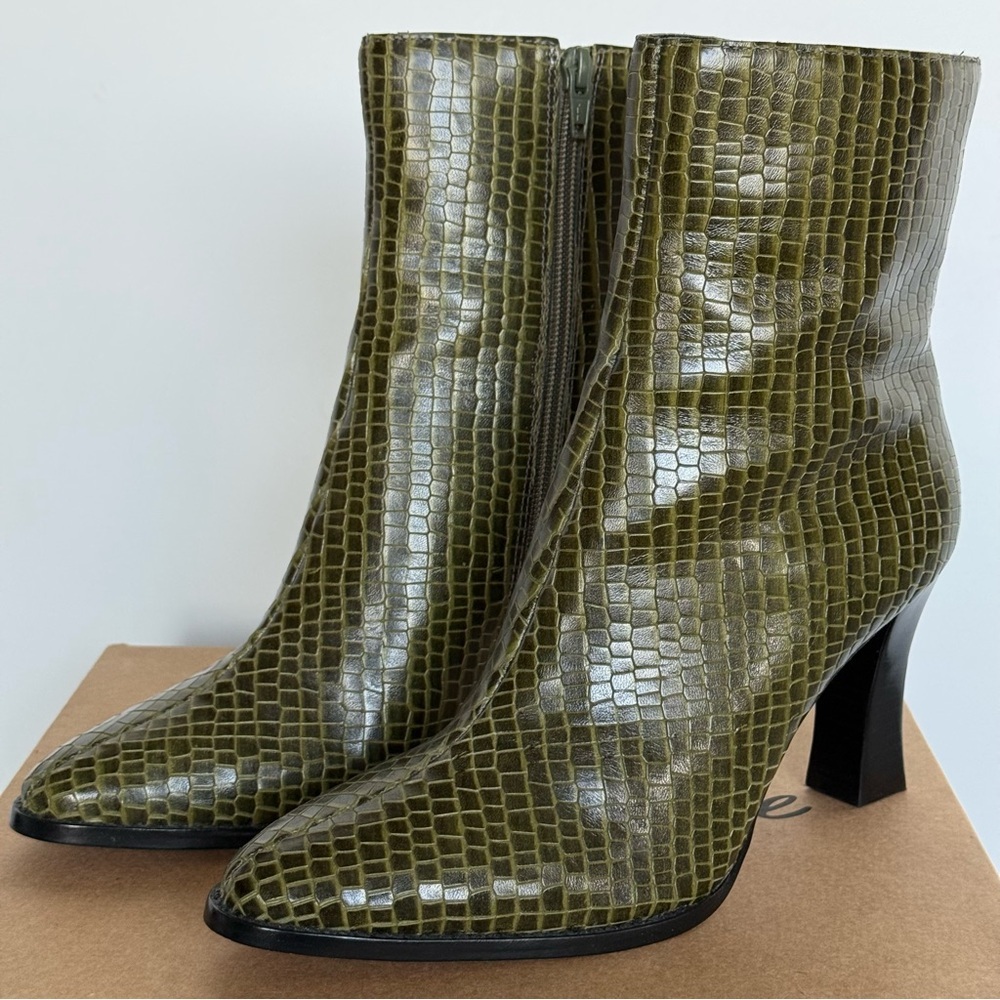 Matisse ECLAIR Green Leather Crocodile-Embossed Heeled Bootie 8.5‎ M - Picture 3 of 15